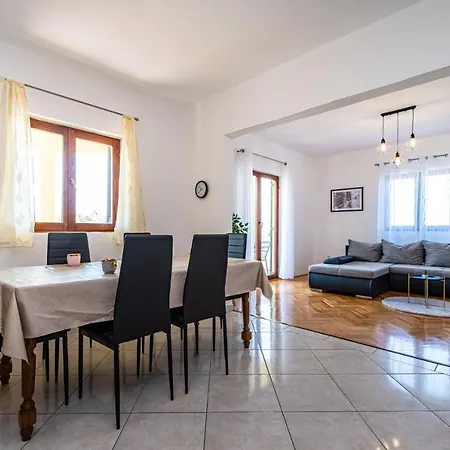 Apartment Marija
