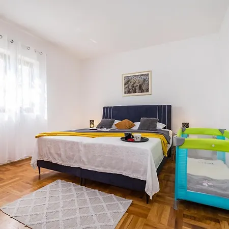 Marija * Novigrad (Dalmatia)